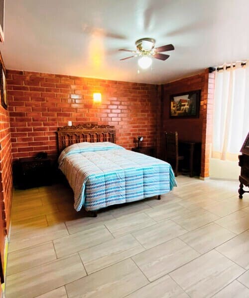Habitación doble matrimonial Miraflores